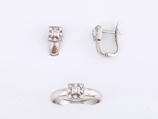 aderezo-comunion-anillo-pendientes-cuadrado-circonitas-oro-blanco-9kilates-barato-tienda-online-valencia-3329PZIAVB9K
