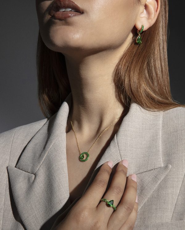 collar-viceroy-mujer-plata-bano-oro-amarillo-colgante-aro-circonita-verde-15122C100-32D1